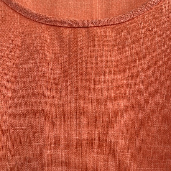 Sleeveless shell - Picture 3 of 3